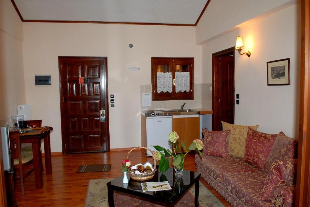 Hotel Aglaida Apartments Цагарада Стая снимка